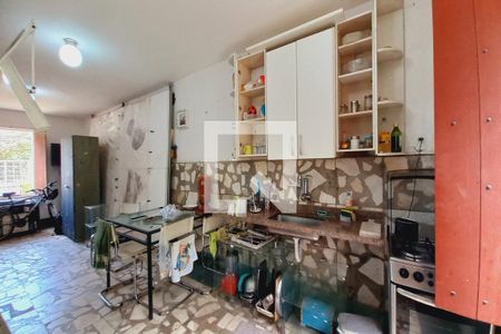 Casa à venda com 75m², 2 quartos e 1 vaga Casa à venda com 75m², 2 quartos e 1 vagaCozinha