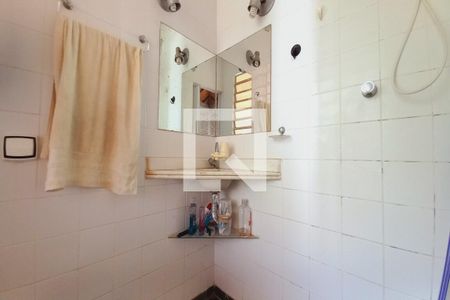 Casa à venda com 75m², 2 quartos e 1 vaga Casa à venda com 75m², 2 quartos e 1 vagaBanheiro da Suíte