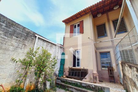 Casa à venda com 75m², 2 quartos e 1 vaga Casa à venda com 75m², 2 quartos e 1 vagaFachada do Prédio