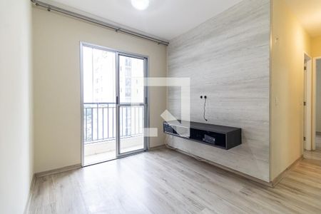 Sala de apartamento para alugar com 2 quartos, 56m² em Vila Liviero, São Paulo