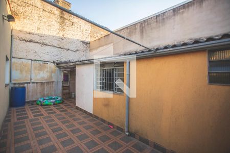 Casa à venda com 257m², 3 quartos e 3 vagas Casa à venda com 257m², 3 quartos e 3 vagasQuintal