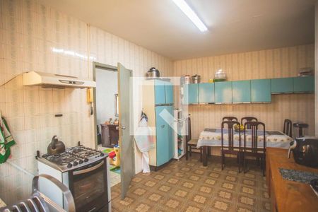Casa à venda com 257m², 3 quartos e 3 vagas Casa à venda com 257m², 3 quartos e 3 vagasCozinha