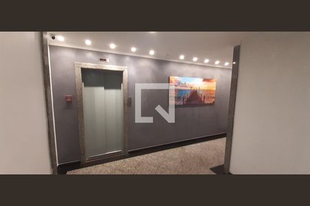 Apartamento à venda com 81m², 3 quartos e 1 vagaElevador