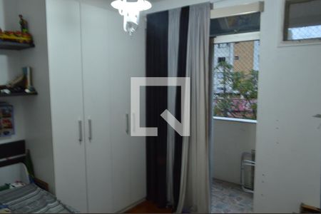 Apartamento à venda com 81m², 3 quartos e 1 vagaQuarto 2