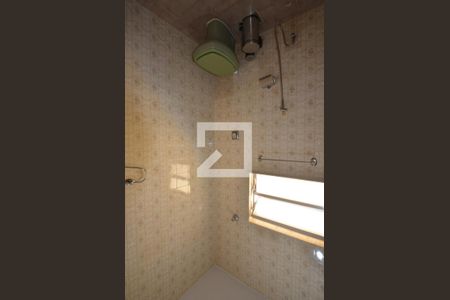 Casa à venda com 210m², 5 quartos e 2 vagasBanheiro Social 2