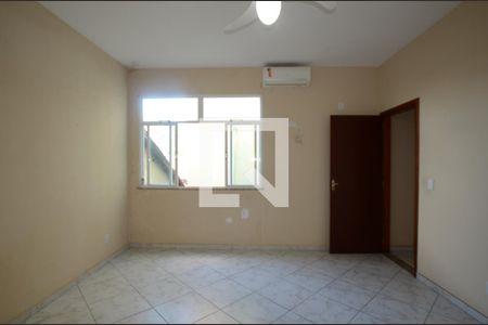 Casa à venda com 210m², 5 quartos e 2 vagasQuarto 3