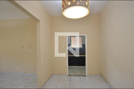 Casa à venda com 210m², 5 quartos e 2 vagasCopa