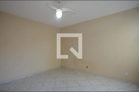 Casa à venda com 210m², 5 quartos e 2 vagasQuarto 3