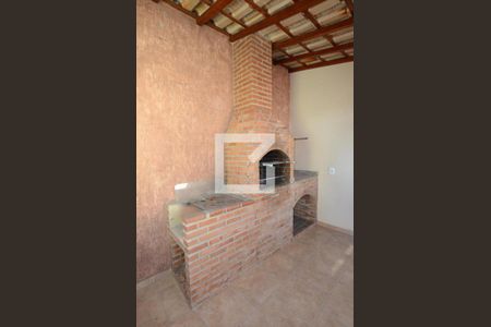 Casa à venda com 210m², 5 quartos e 2 vagasTerraço /Churrasqueira