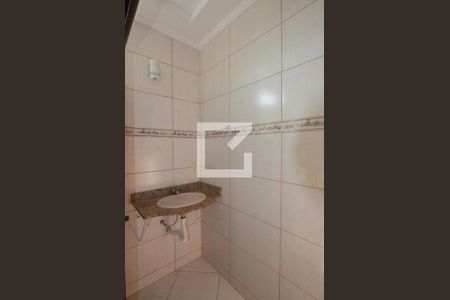 Casa à venda com 210m², 5 quartos e 2 vagasBanheiro Social 2