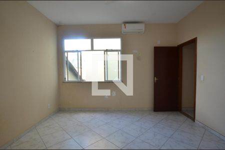 Casa à venda com 210m², 5 quartos e 2 vagasQuarto 3
