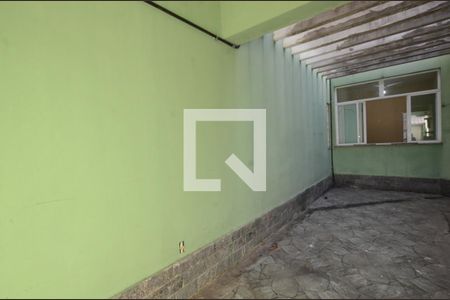 Casa à venda com 210m², 5 quartos e 2 vagasGaragem