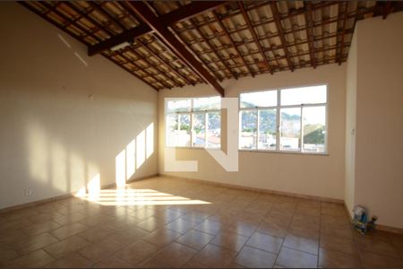 Casa à venda com 210m², 5 quartos e 2 vagasTerraço /Churrasqueira
