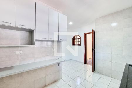 Casa de condomínio para alugar com 220m², 3 quartos e 2 vagasCozinha