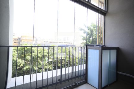 Varanda de kitnet/studio para alugar com 1 quarto, 27m² em Vila Mariana, São Paulo