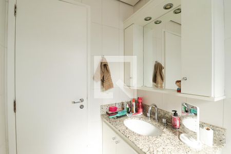 Apartamento à venda com 116m², 3 quartos e 3 vagasBanheiro Social