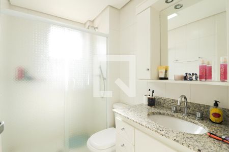 Apartamento à venda com 116m², 3 quartos e 3 vagasBanheiro da Suíte