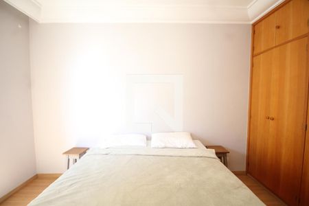 Suíte de apartamento para alugar com 3 quartos, 107m² em Vila Progredior, São Paulo
