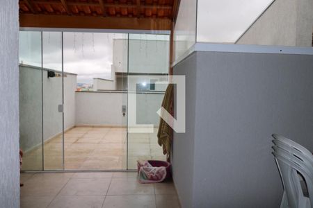 Apartamento à venda com 90m², 2 quartos e 1 vagaÁrea de Serviço 