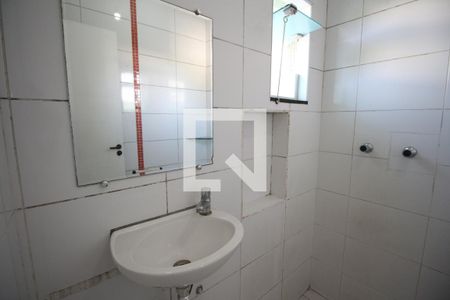 Casa de condomínio à venda com 100m², 3 quartos e 2 vagasBanheiro da Suíte 1