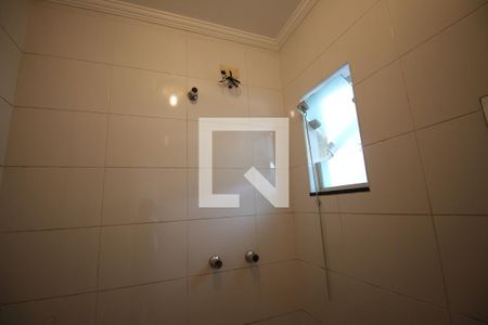 Casa de condomínio à venda com 100m², 3 quartos e 2 vagasBanheiro da Suíte 2