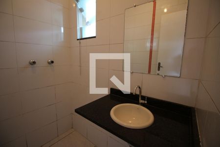 Casa de condomínio à venda com 100m², 3 quartos e 2 vagasBanheiro da Suíte 2