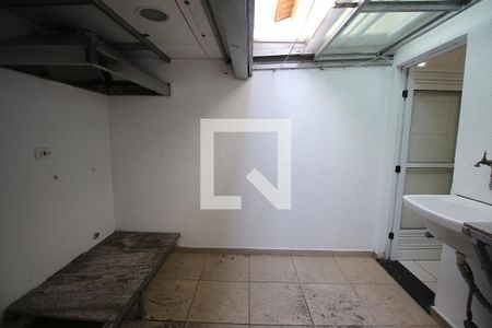 Casa de condomínio à venda com 100m², 3 quartos e 2 vagasÁrea de Serviço