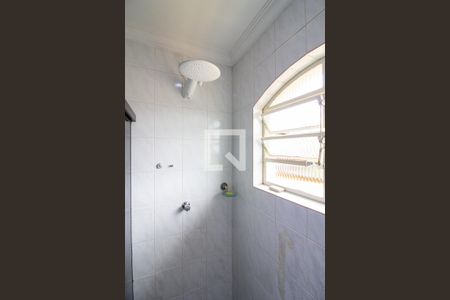 Casa à venda com 300m², 3 quartos e 4 vagas Casa à venda com 300m², 3 quartos e 4 vagasDetalhe Banheiro da Suíte 2