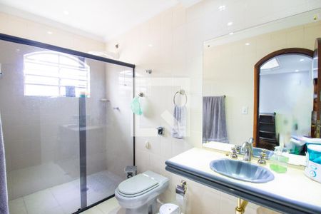 Casa à venda com 300m², 3 quartos e 4 vagas Casa à venda com 300m², 3 quartos e 4 vagasBanheiro da Suíte 3