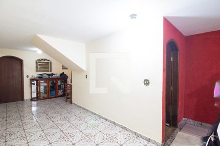 Casa à venda com 300m², 3 quartos e 4 vagas Casa à venda com 300m², 3 quartos e 4 vagasGaragem