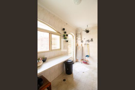 Casa à venda com 300m², 3 quartos e 4 vagas Casa à venda com 300m², 3 quartos e 4 vagasÁrea de Serviço