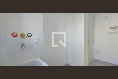 Apartamento à venda com 133m², 3 quartos e 3 vagas Apartamento à venda com 133m², 3 quartos e 3 vagasLavanderia