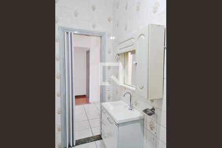 Casa à venda com 110m², 2 quartos e 3 vagas Casa à venda com 110m², 2 quartos e 3 vagasBanheiro
