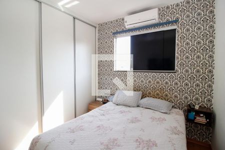 Apartamento à venda com 300m², 7 quartos e 4 vagas Apartamento à venda com 300m², 7 quartos e 4 vagasQuarto 5
