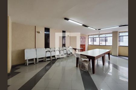 Apartamento à venda com 102m², 3 quartos e 1 vaga Apartamento à venda com 102m², 3 quartos e 1 vagaÁrea comum - Salão de festas