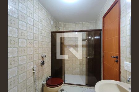 Apartamento à venda com 102m², 3 quartos e 1 vaga Apartamento à venda com 102m², 3 quartos e 1 vagaBanheiro Corredor