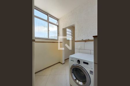 Apartamento à venda com 102m², 3 quartos e 1 vaga Apartamento à venda com 102m², 3 quartos e 1 vagaÁrea de Serviço