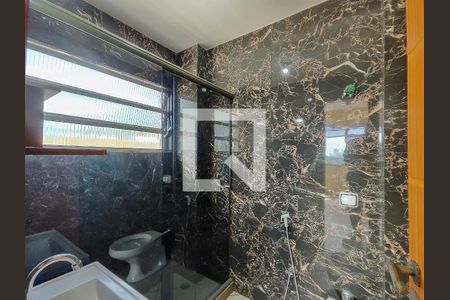 Apartamento à venda com 102m², 3 quartos e 1 vaga Apartamento à venda com 102m², 3 quartos e 1 vagaBanheiro da Suíte