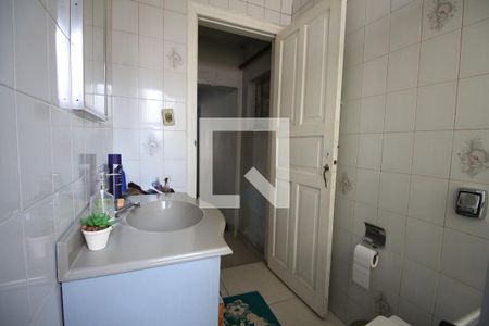 Casa para alugar com 80m², 3 quartos e sem vagaBanheiro da Suíte