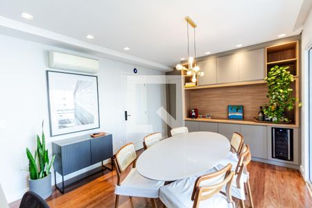 Sala de apartamento para alugar com 3 quartos, 114m² em Vila Olímpia, São Paulo