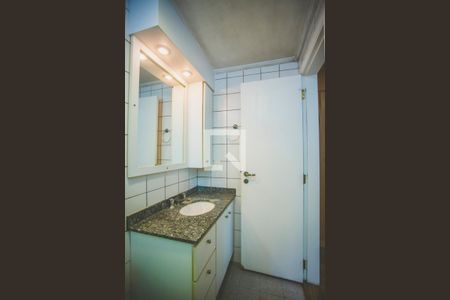 Apartamento à venda com 63m², 2 quartos e 2 vagas Apartamento à venda com 63m², 2 quartos e 2 vagasBanheiro Suíte