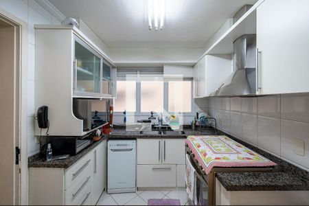 Apartamento à venda com 146m², 3 quartos e 2 vagas Apartamento à venda com 146m², 3 quartos e 2 vagasCozinha