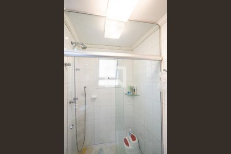 Apartamento à venda com 146m², 3 quartos e 2 vagas Apartamento à venda com 146m², 3 quartos e 2 vagasBanheiro da Suíte 1