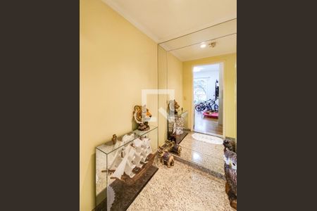 Apartamento à venda com 146m², 3 quartos e 2 vagas Apartamento à venda com 146m², 3 quartos e 2 vagasHall Social