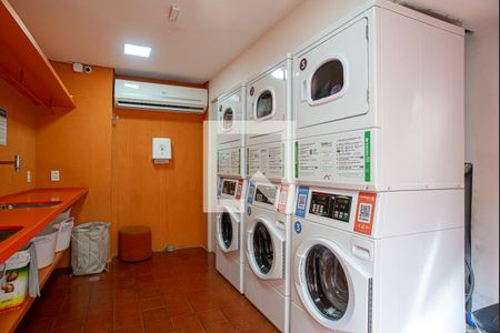 Apartamento à venda com 36m², 2 quartos e sem vaga Apartamento à venda com 36m², 2 quartos e sem vagaÁrea comum - Lavanderia