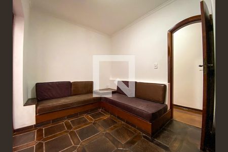 Casa à venda com 380m², 7 quartos e 3 vagasSalas