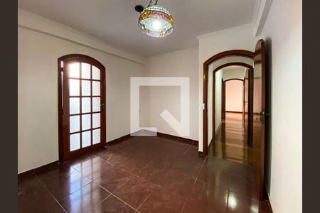 Casa à venda com 380m², 7 quartos e 3 vagasSalas