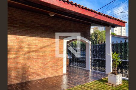 Casa à venda com 380m², 7 quartos e 3 vagasÁrea Externa