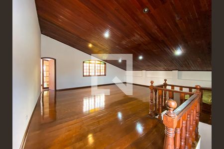 Casa à venda com 380m², 7 quartos e 3 vagasSalas