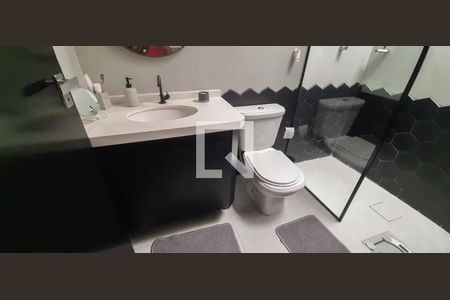 Apartamento à venda com 137m², 2 quartos e 2 vagasBanheiro da Suíte 2